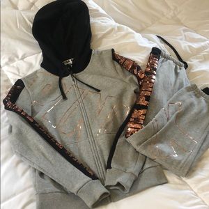 VICTORIA SECRET HOODIE/JOGGER SET
